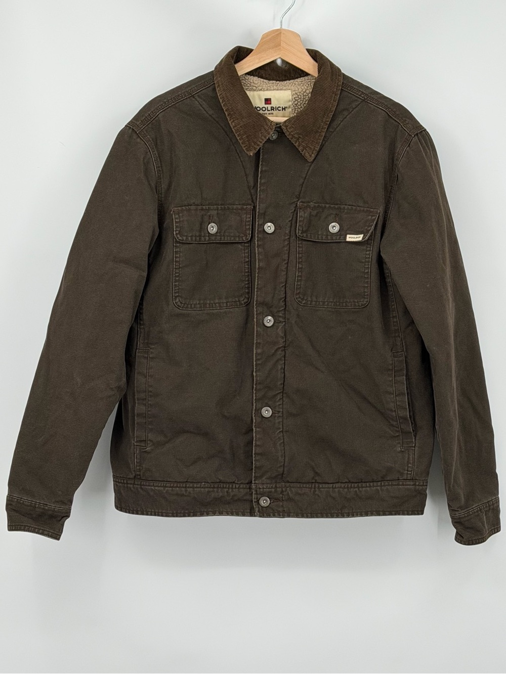 Woolrich Men's Brown Sherpa-Lined barn workwear chore coat Jacket Med corduroy